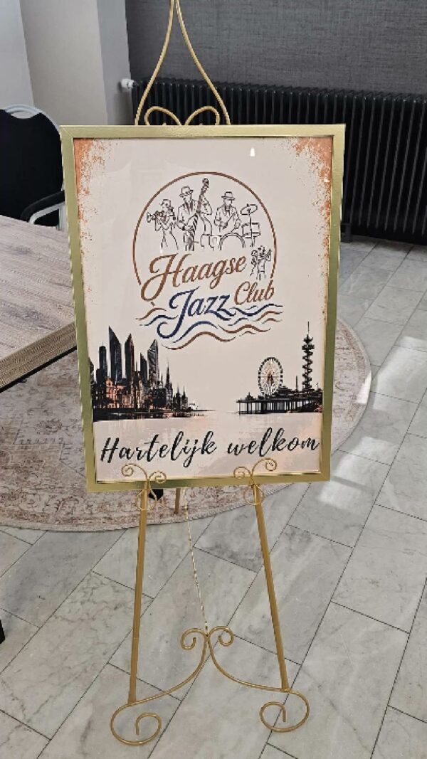 De kop is eraf! Wat een start van de seizoen! Bedankt aan de Harbour Jazzband…